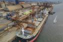 Imagem de navi atracado no Porto