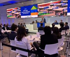 Com resultado do leilão na B3, Paraná vai economizar na construção de 40 escolas