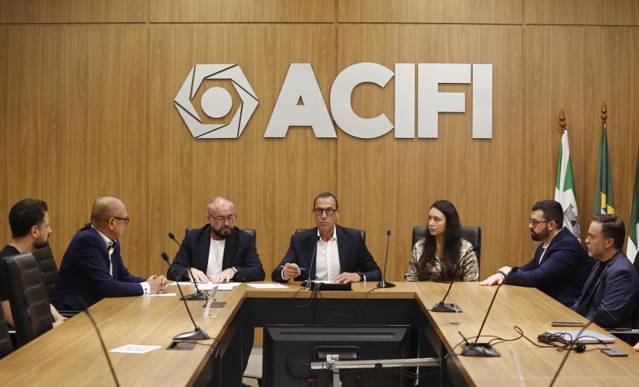 Audiência colhe sugestões para revitalização do Centro de Convenções de Foz do Iguaçu