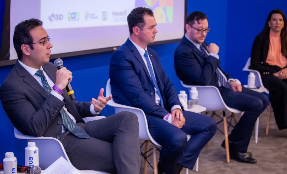 Programa Mais Escolas Paraná é apresentado na B3 e segue para fase de seleção de empresas